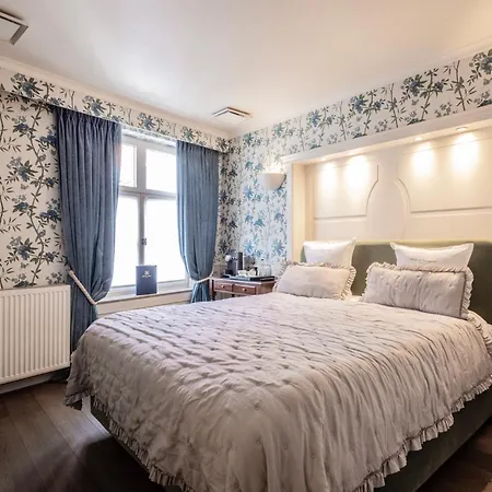 De Orangerie By Cw Collection Hotel Brugia