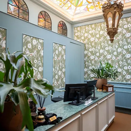 De Orangerie By Cw Collection מלון