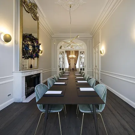 מלון De Orangerie By Cw Collection 4*